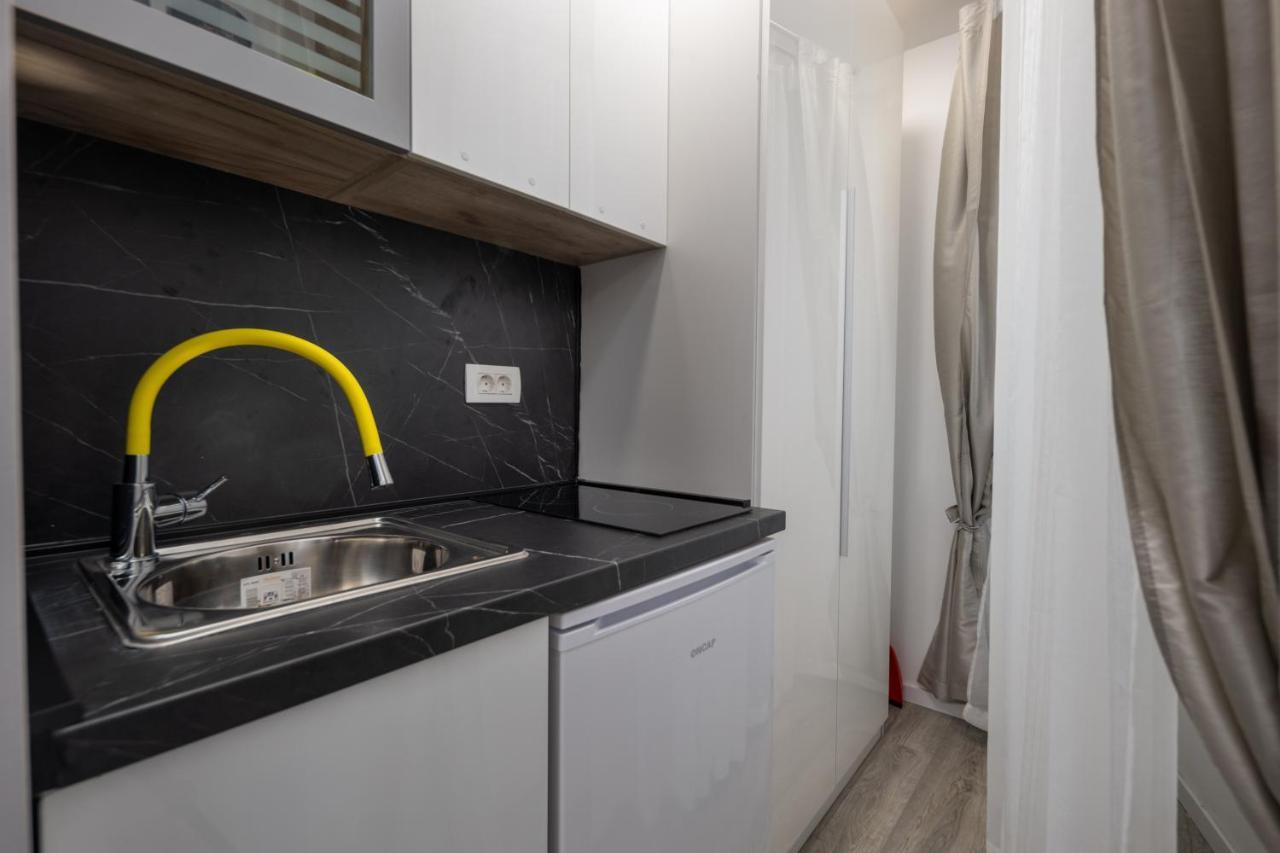 Apartment & Rooms Forever 2 Rijeka Exterior photo